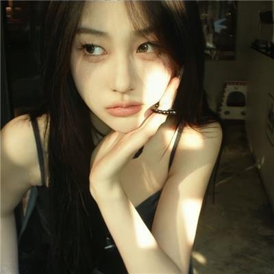 白色女孩粤语